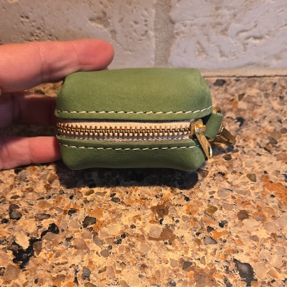 Green Mini Pouch - Picture 2 of 6